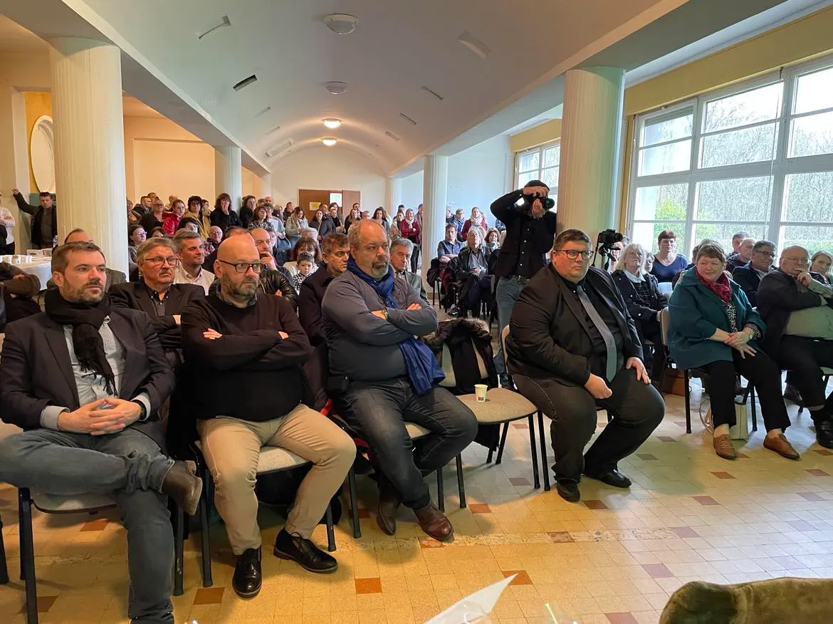 Felleries Liessies CH 1.jpg (141 KB)