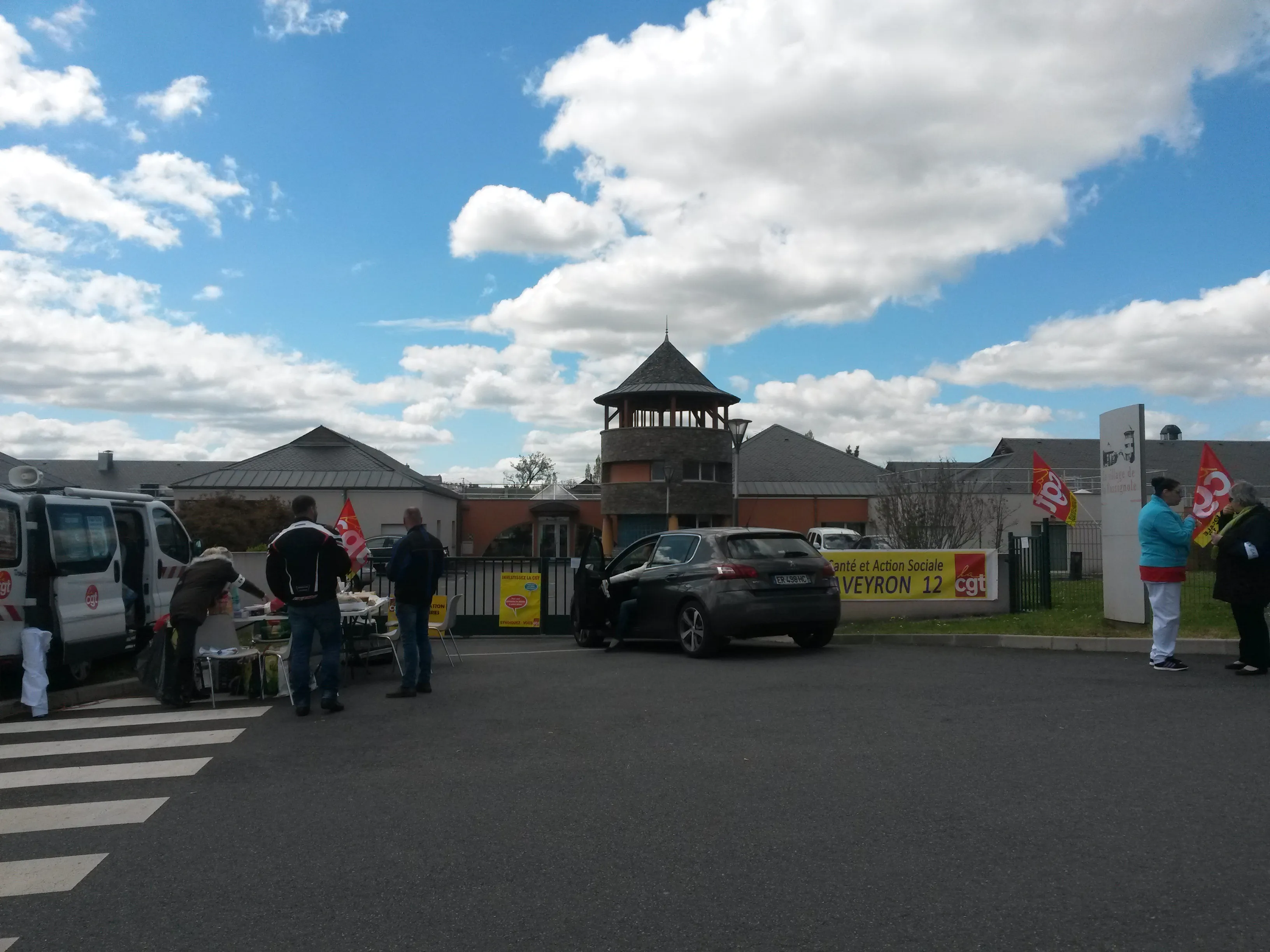 Grève EHPAD La Rossignole Onet le Chateau 2