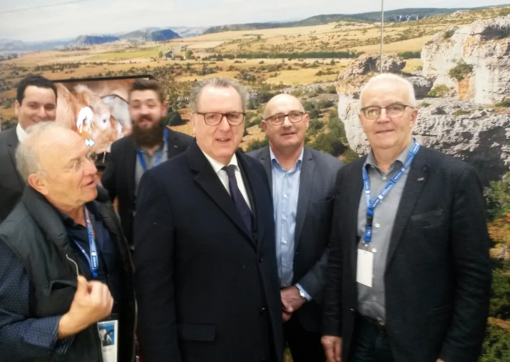 Salon Ferrand Aveyron 2