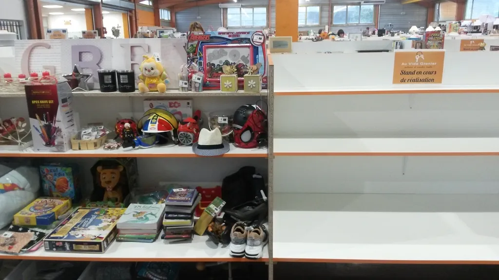Au vide grenier 4