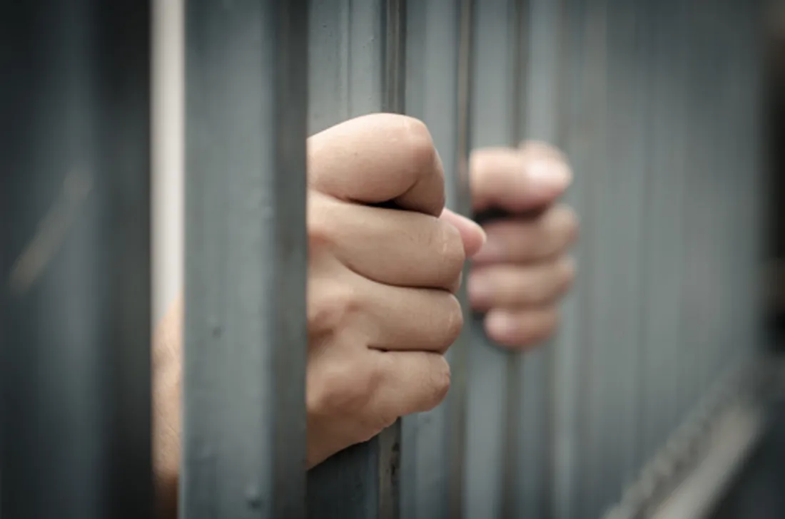 prison 