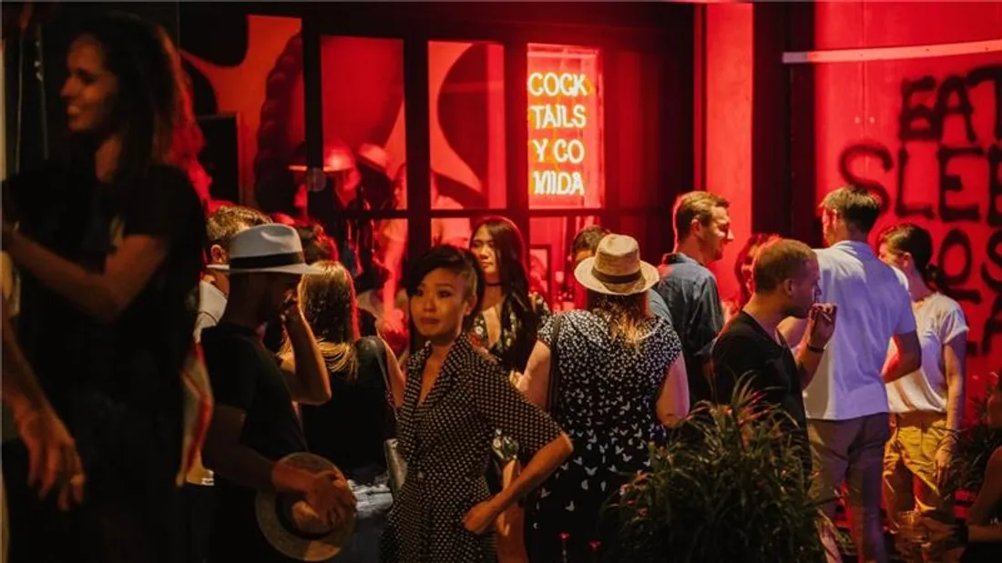 La danse interdite dans les bars et restaurants