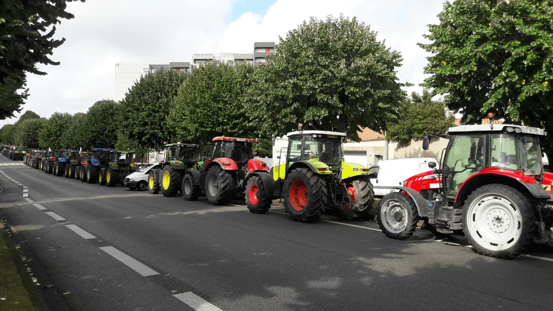 Convoi opposants bassines