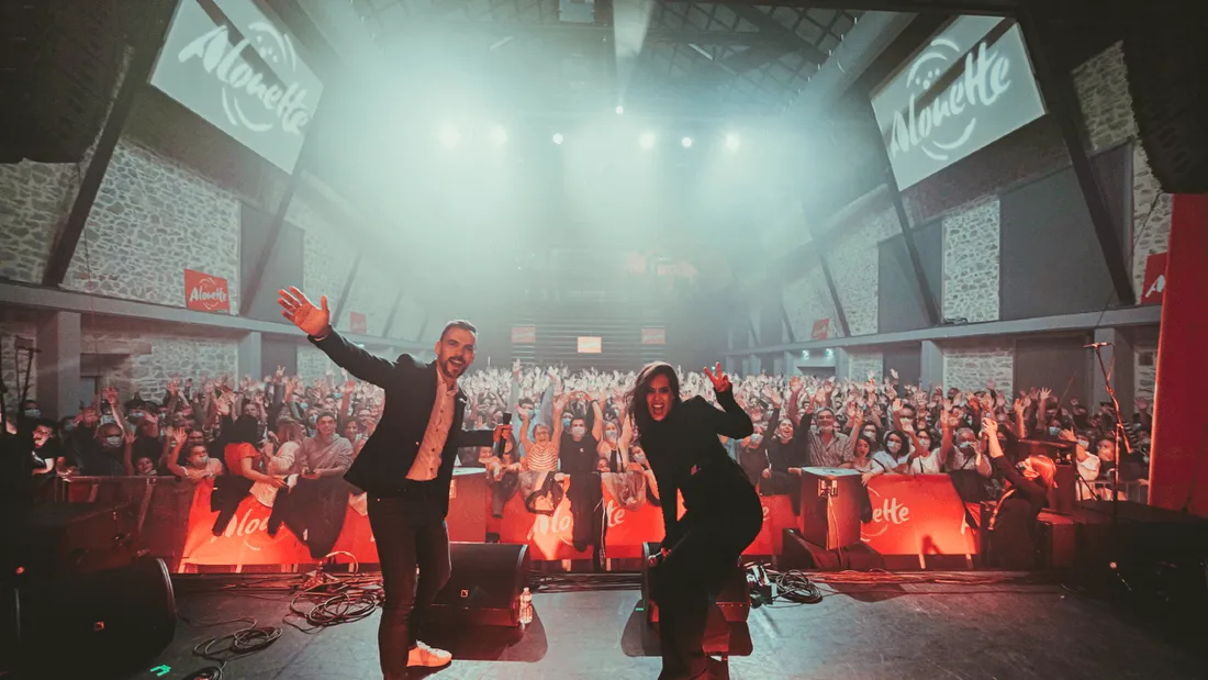 Amel Bent Limoges Live Alouette