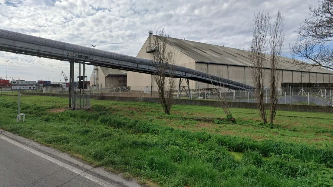 L'accident a eu lieu dans l'un des hangars du port de Bassens 