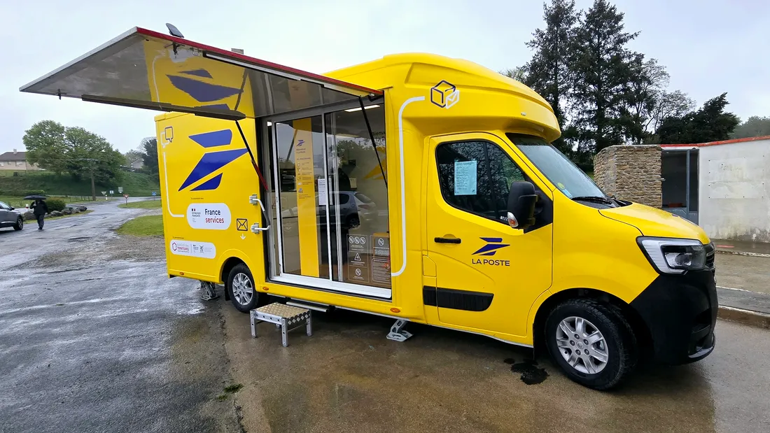 Un bureau de poste itinérant en Creuse