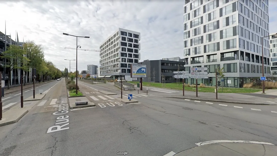 Un bus écrase mortellement un homme, le conducteur et les passagers ne s’en rendent pas compte