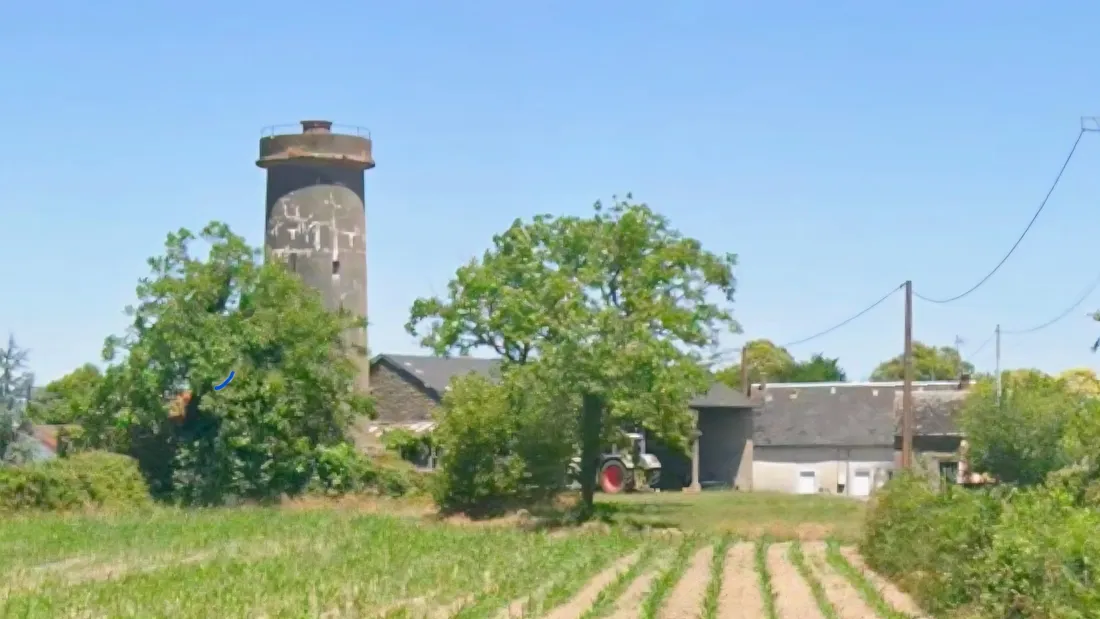 Le Chateau d'eau de "La Deunière" à La Chapelle Baloue (Creuse)
