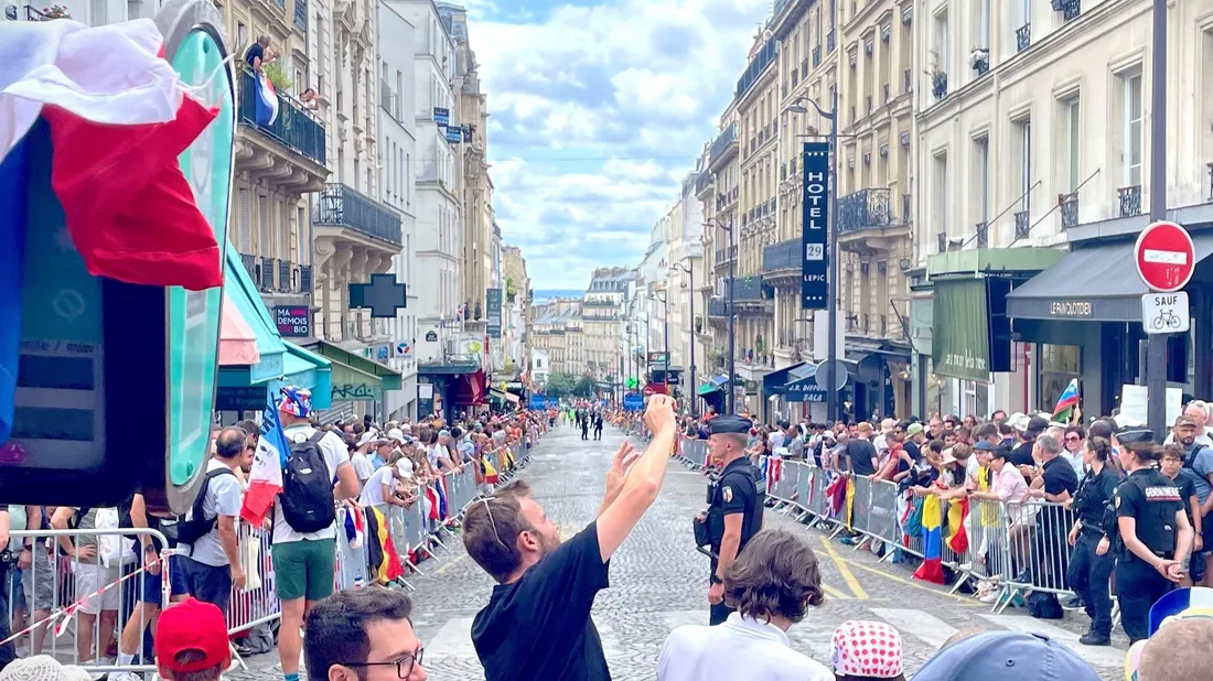 Un passage du peloton à Montmartre attirerait assurément la foule 