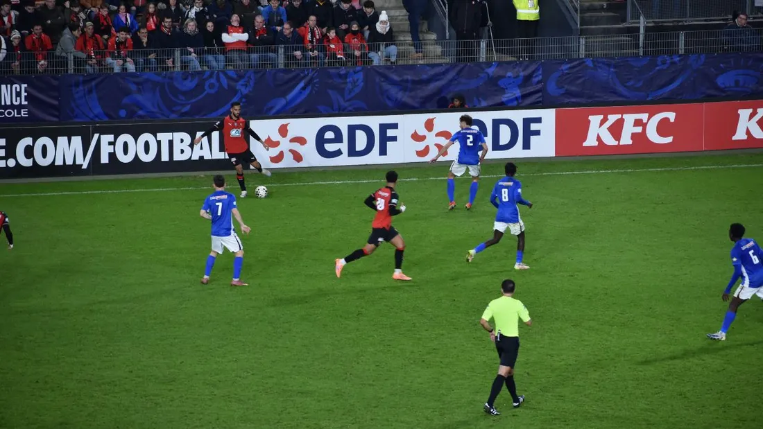 Le Stade Rennais s'est imposé 3-0 face aux Vendéens, des Sables en 32e de finale de Coupe de France.