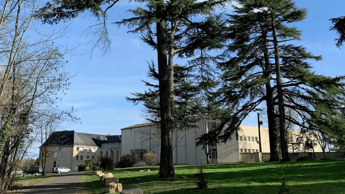 abbaye sainte-croix