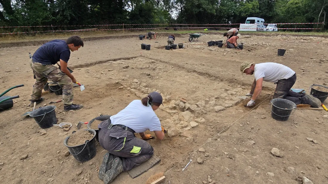 Chantier de fouilles sur le site de Bridiers en 2025