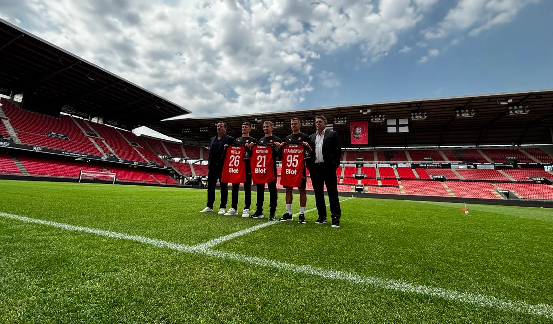 Les trois nouveaux joueurs ont foulé la pelouse du Roazhon Park, ce lundi 11 août 2025.