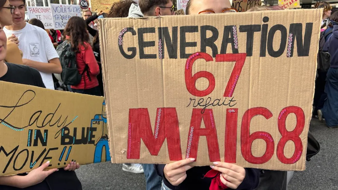 À Rennes, face au sérieux du mouvement, les jeunes ne perdent pas leur humour.