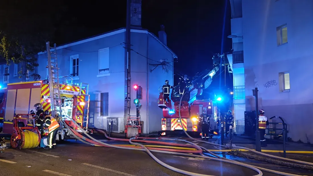 Les sapeurs-pompiers ont été appelés en fin de soirée dans le nord de la ville.