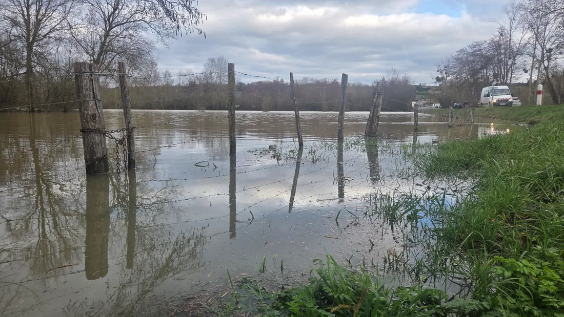 Les pluies record de février ajoutées à celles de janvier ont provoqué d'importantes inondations