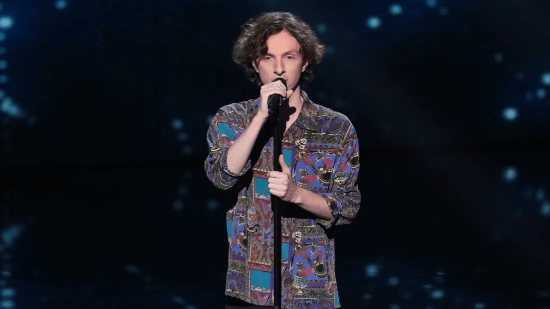The Voice : la surprenante voix de Jules séduit les coachs !