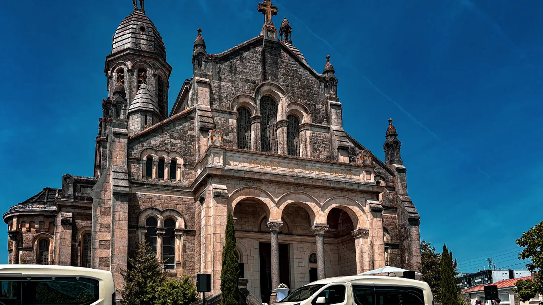 Élus, proches et habitants ont rempli l'église du Sacré-Cœur ce vendredi 29 mai.