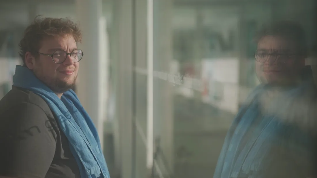 Quentin Marchand, Angevin, tourne pour l'émission "on ne choisit pas d'être gros"