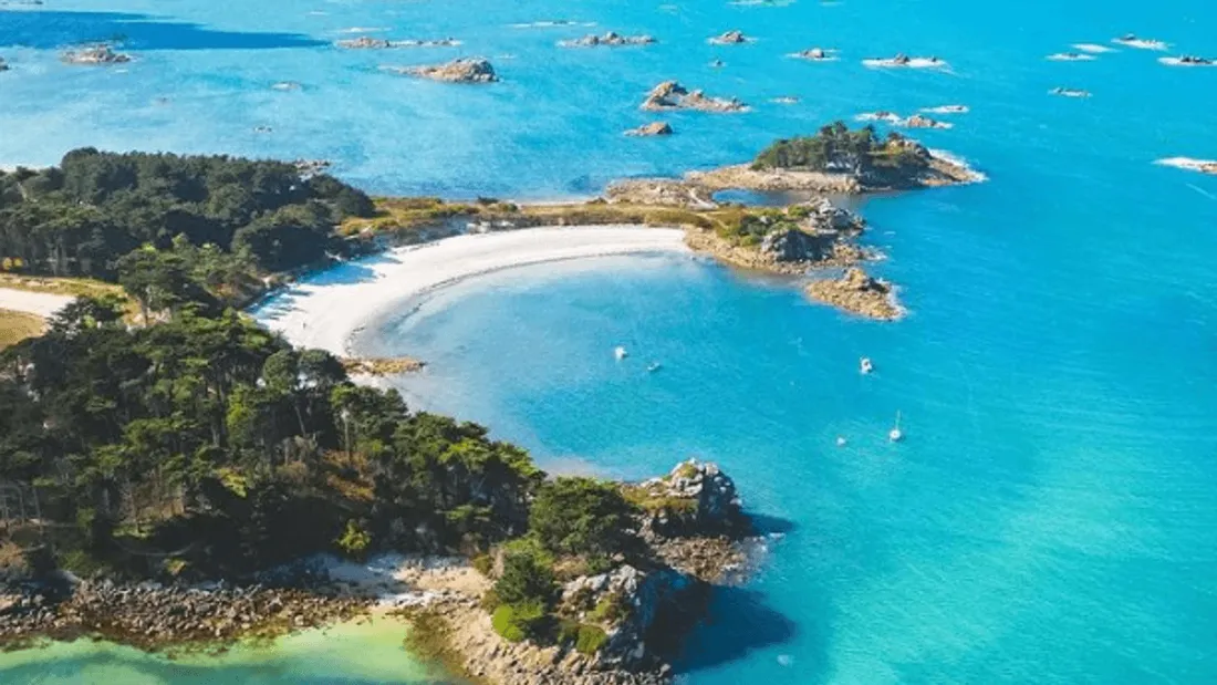 2 villes bretonnes plébiscitées pour un été abordable