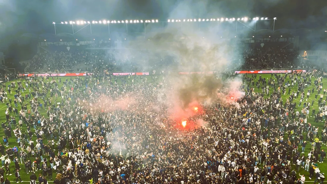 Le stade Raymond Kopa envahi par le public angevin