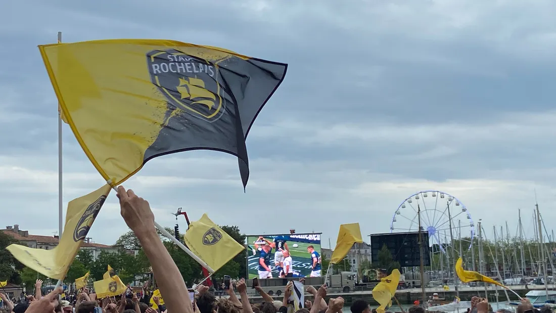 Deux écrans géants sur le Vieux-Port de La Rochelle pour la finale du Top 14