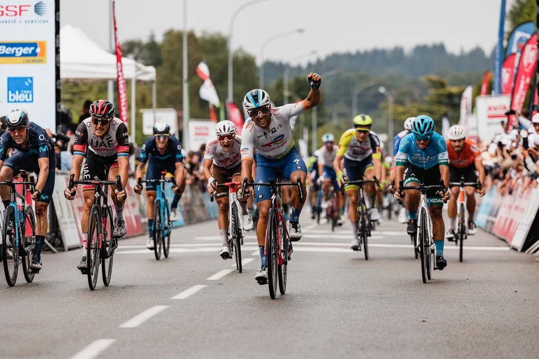 Arrivée du Tour du Limousin Périgord Nouvelle-Aquitaine 2022 à La Souterraine