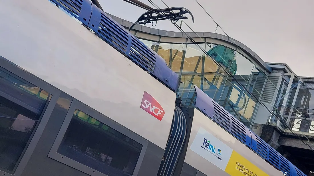 Train Intercités en gare de Limoges-Bénédictins