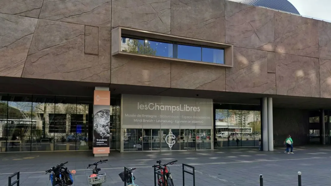 Planétarium des Champs libres, à Rennes. 