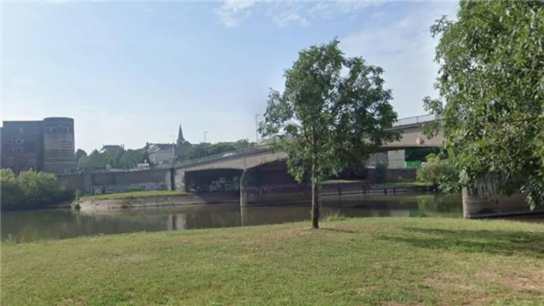 Pont de la Basse-Chaîne, rivière Maine, Angers