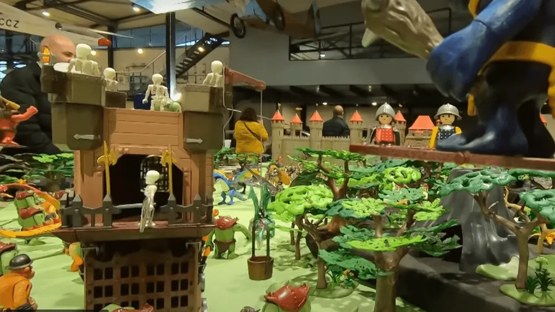 Exposition géante de playmobiles