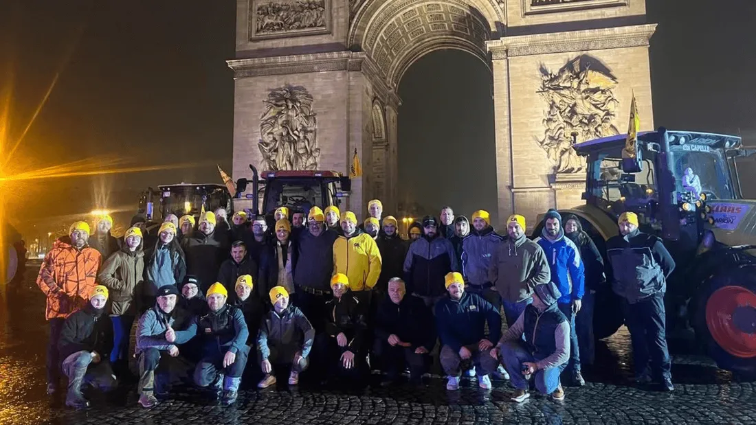 Des agriculteurs de la Coordination rurale de la Vienne à Paris après 2 jours sur la route.