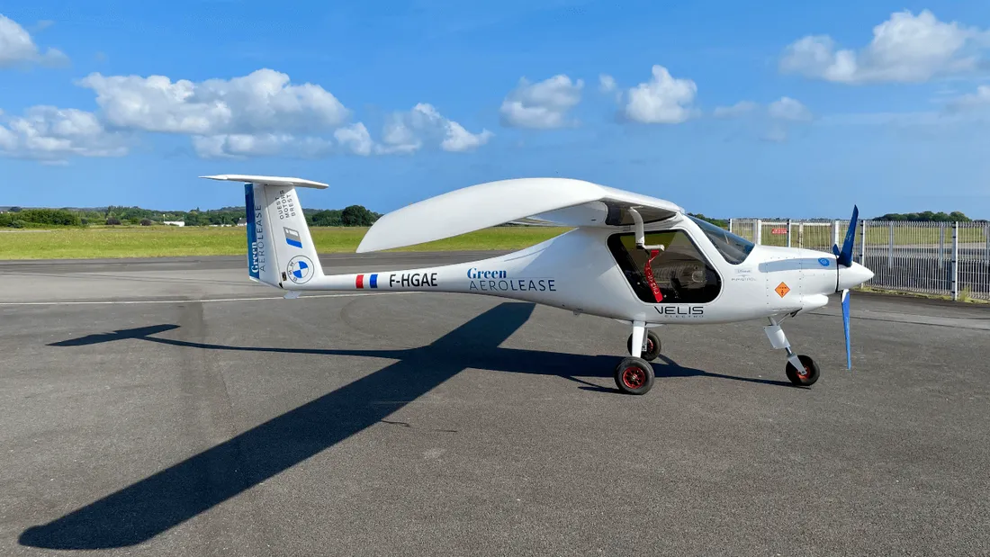L'avion électrique, le Velis Electro, a été présenté cette semaine à l’aérodrome de Morlaix.