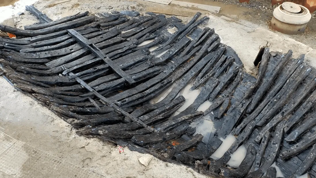 Une mystérieuse épave vieille de 1 300 ans mise au jour près de Bordeaux