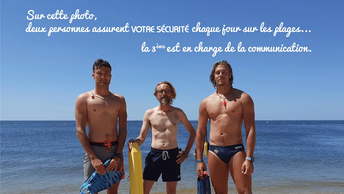 Frédéric Sauton, encadré de ses deux maîtres-nageurs 