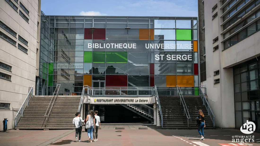 La bibliothèque universitaire Saint-Serge, dans l'université d'Angers.