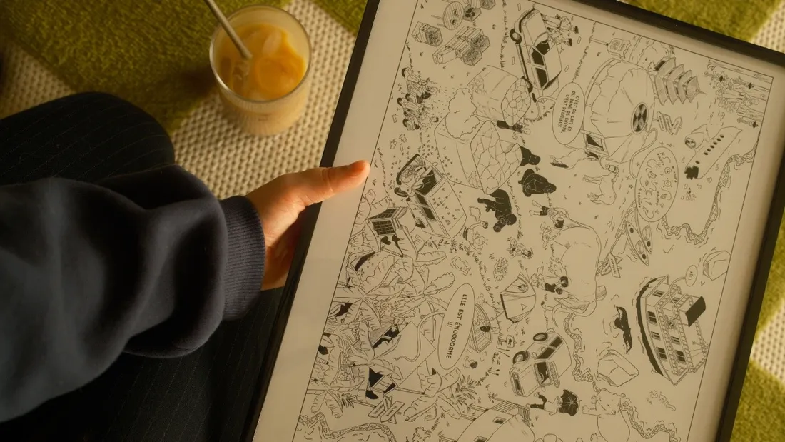 Charlotte Hughes réunit jusqu'à 35 souvenirs au sein d'une même illustration