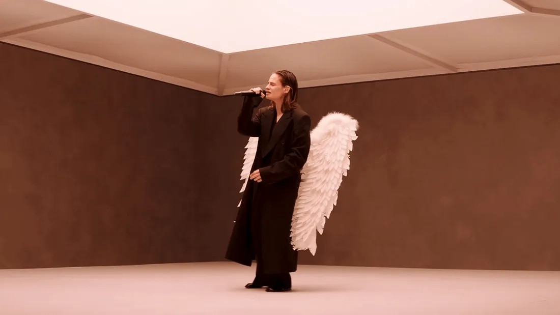 Christine and the Queens dévoile un nouvel album et des collaborations avec Madonna !