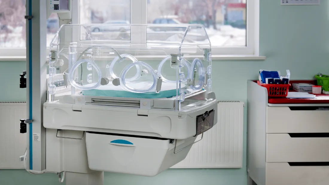 Couveuse maternité