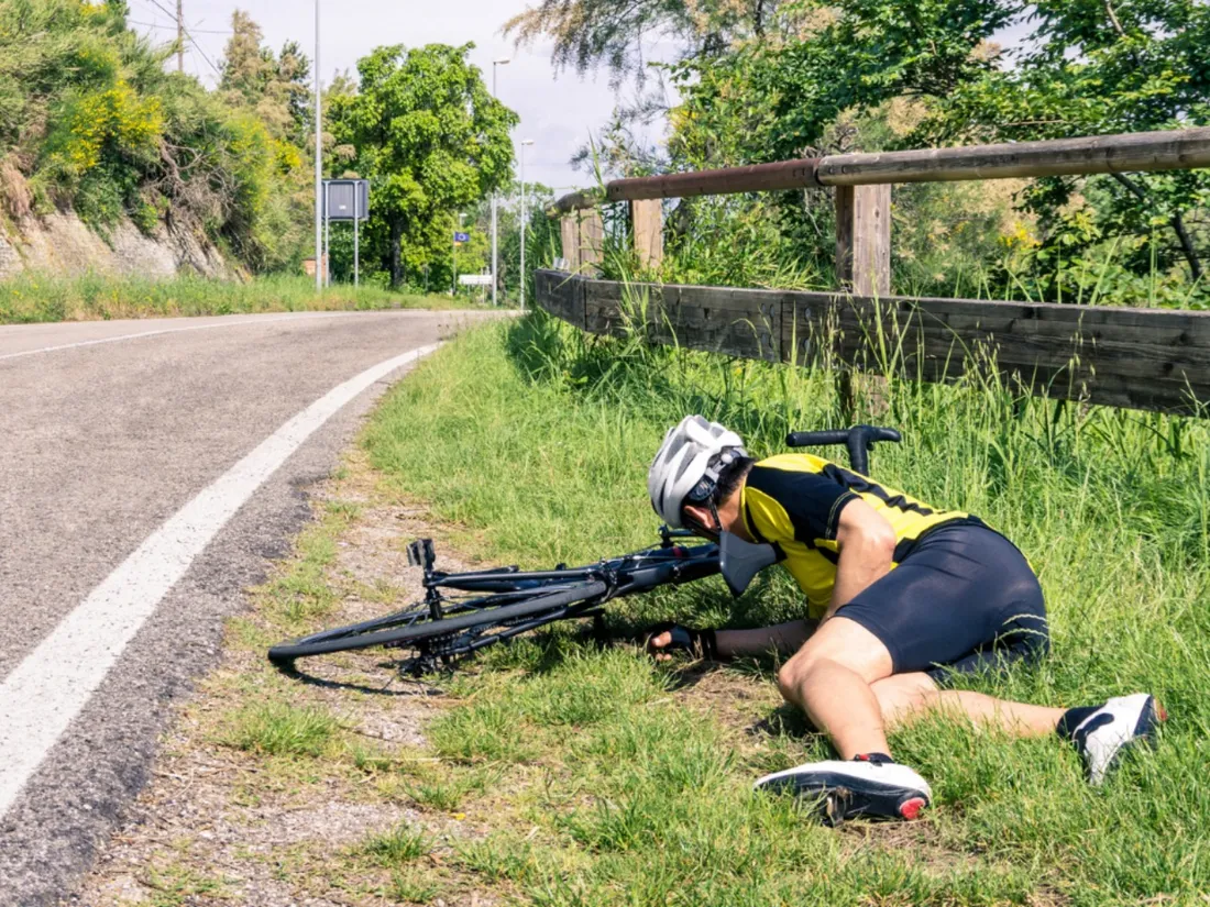Huit cyclistes ont été renversés par l'automobiliste. Deux ont été gravement blessés.