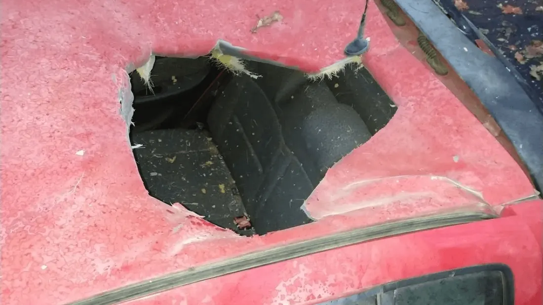 Une météorite est-elle tombée sur une voiture ?