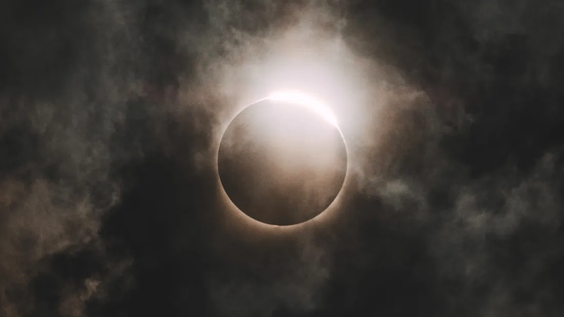 éclipse solaire
