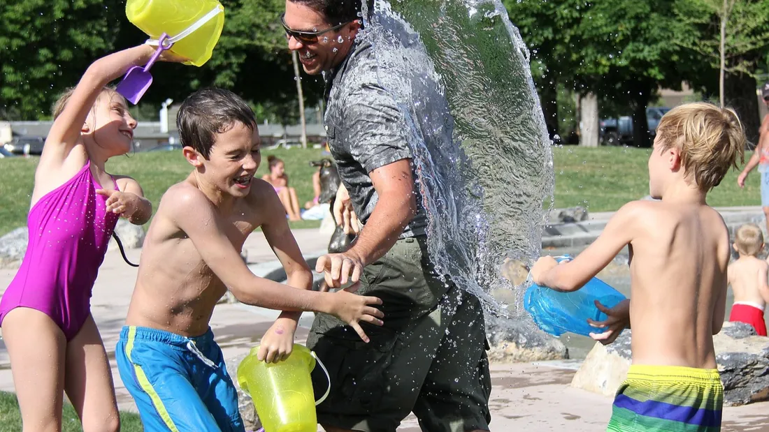Dans une école argentine, les élèves peuvent venir en maillot de bain.