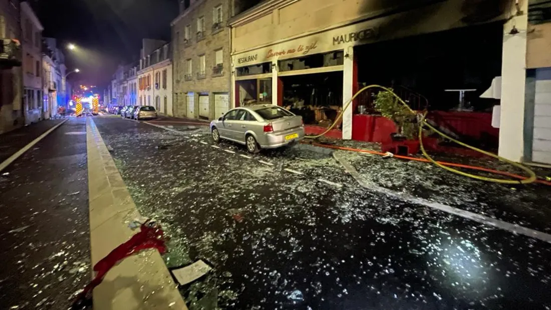 Le restaurant a subi d'importants dégâts suite à l'explosion.