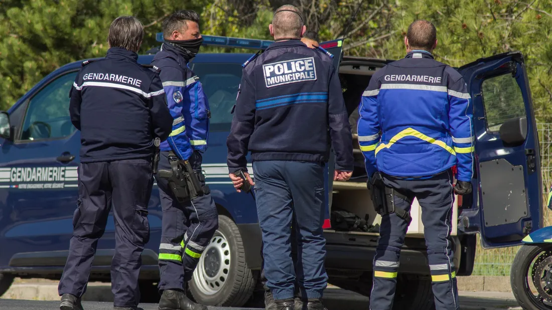 La gendarmerie de Saint-Brieuc est en charge de l'enquête.