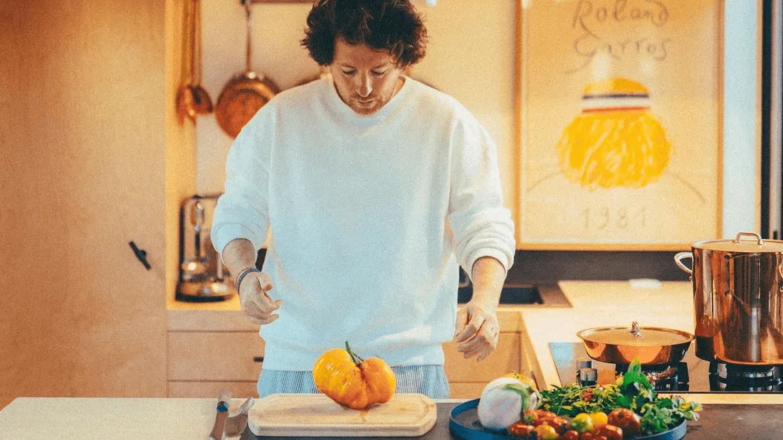 Jean Imbert propose une nuit dans sa cabane bretonne