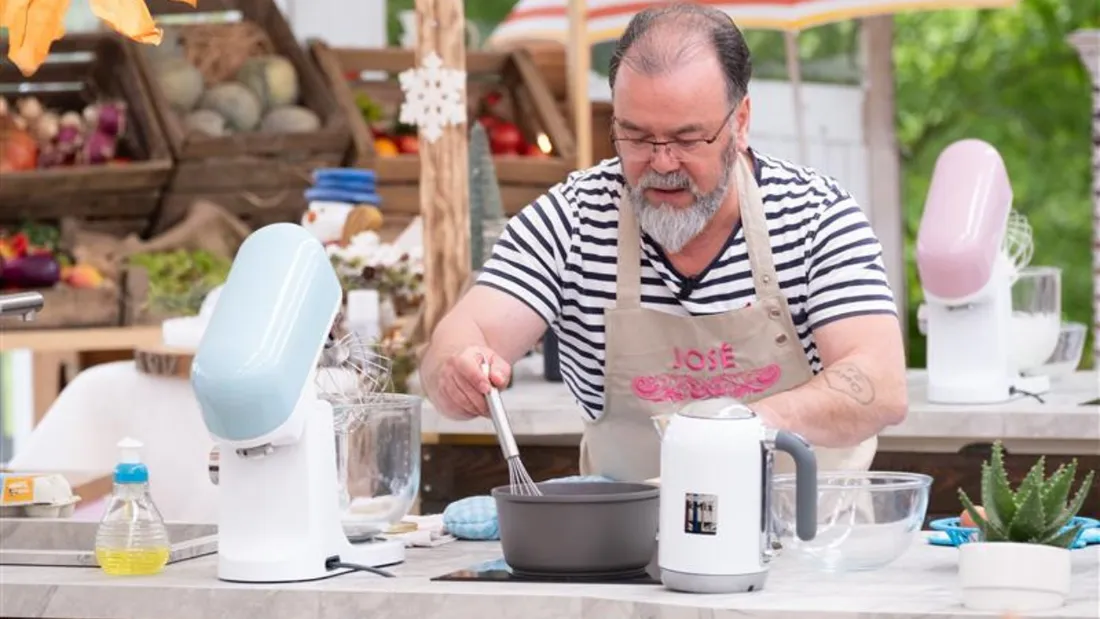 José, le candidat breton de l'émission Le Meilleur Pâtissier.