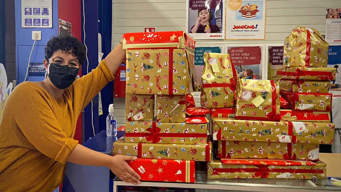 Grâce à Alouette, Alicia dévalise un magasin JouéClub du Grand Ouest !