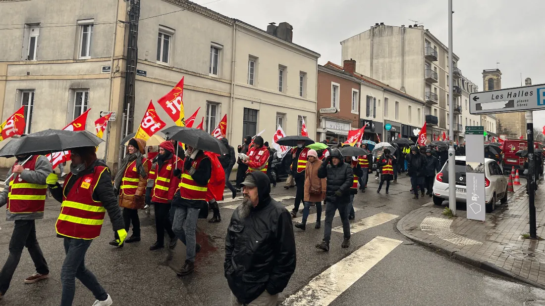 Des manifestations massives