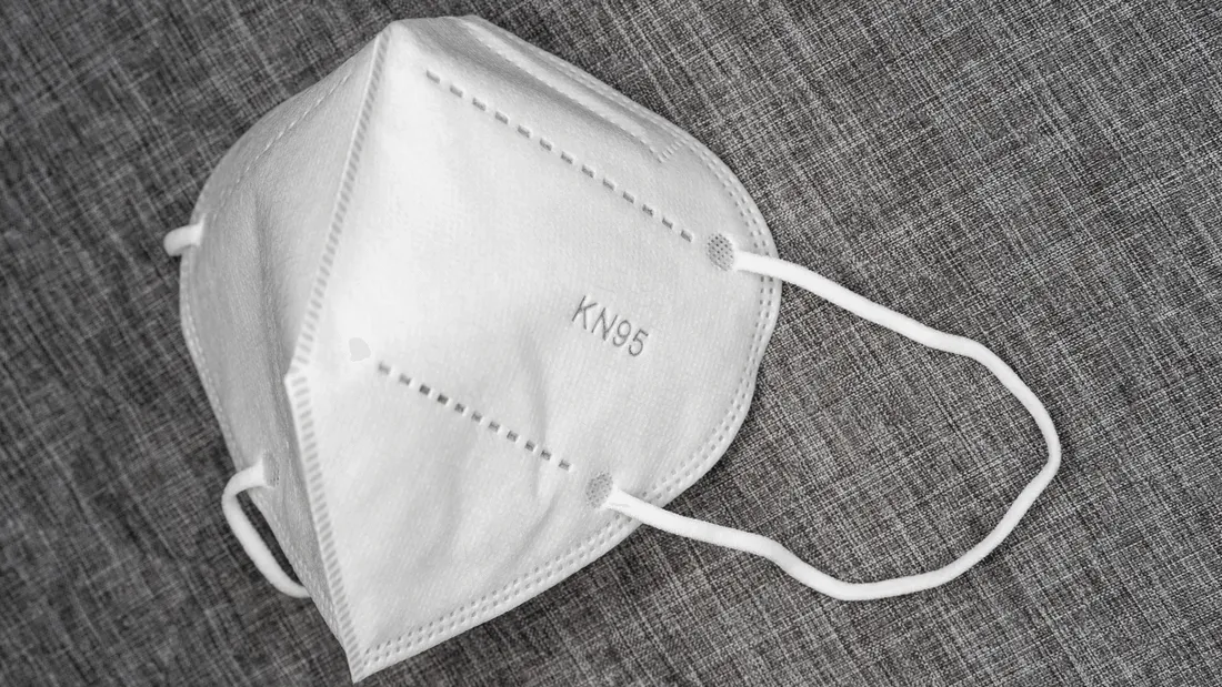 Mayenne : des masques FFP2 distribués aux agents départementaux